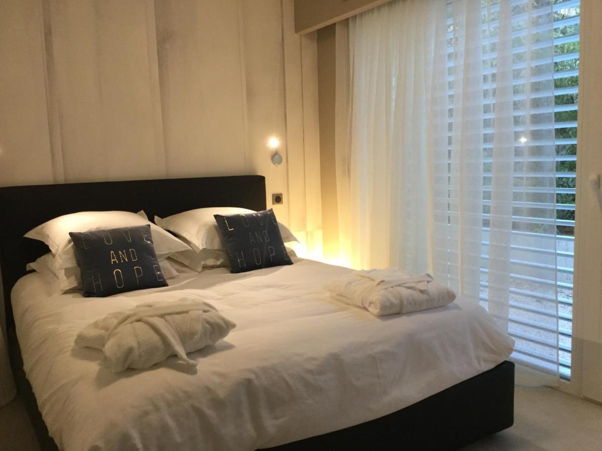 Villa Catleya Appart Hotel Saint-Raphael  Ngoại thất bức ảnh